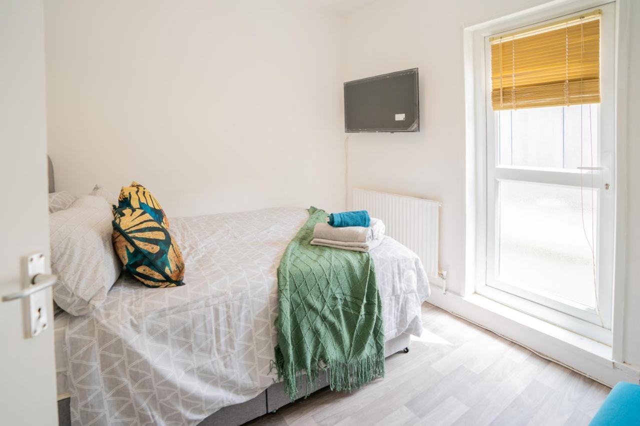 Small Private Studio Rooms In The Heart Of Angel London Ngoại thất bức ảnh